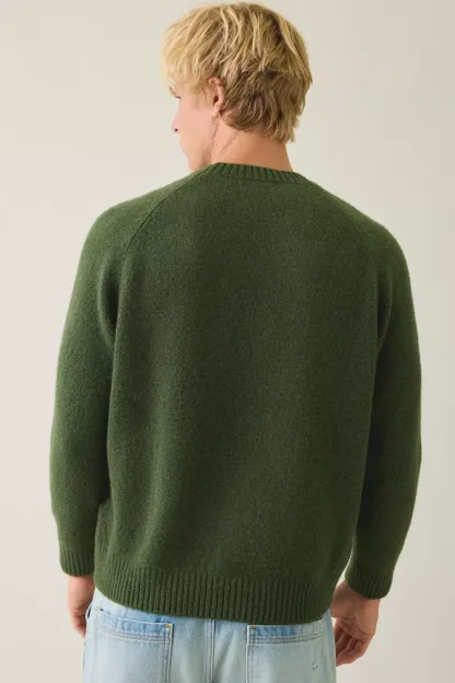 UO Core Crew Ultra-Soft Yarn Crew Neck Sweater - Olive
