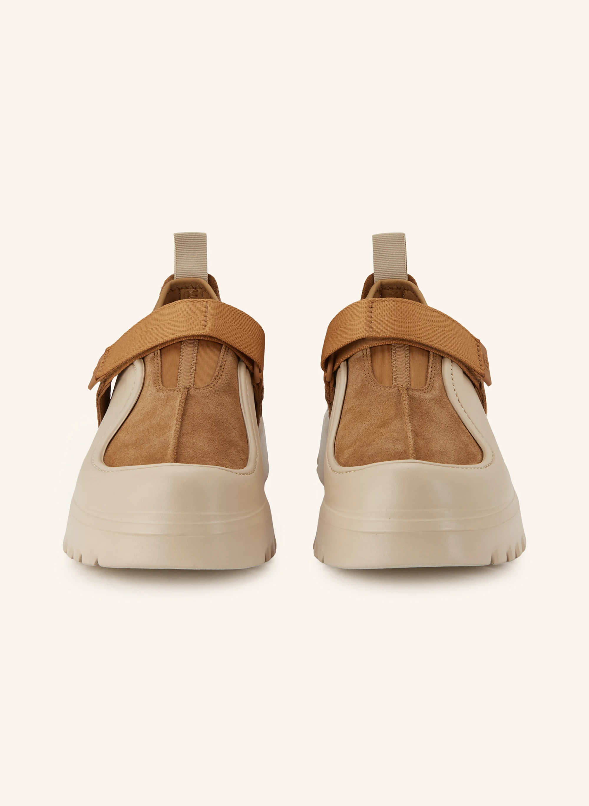 UGG Plateau-Slipper PEAKMOD – COGNAC / HELLBRAUN