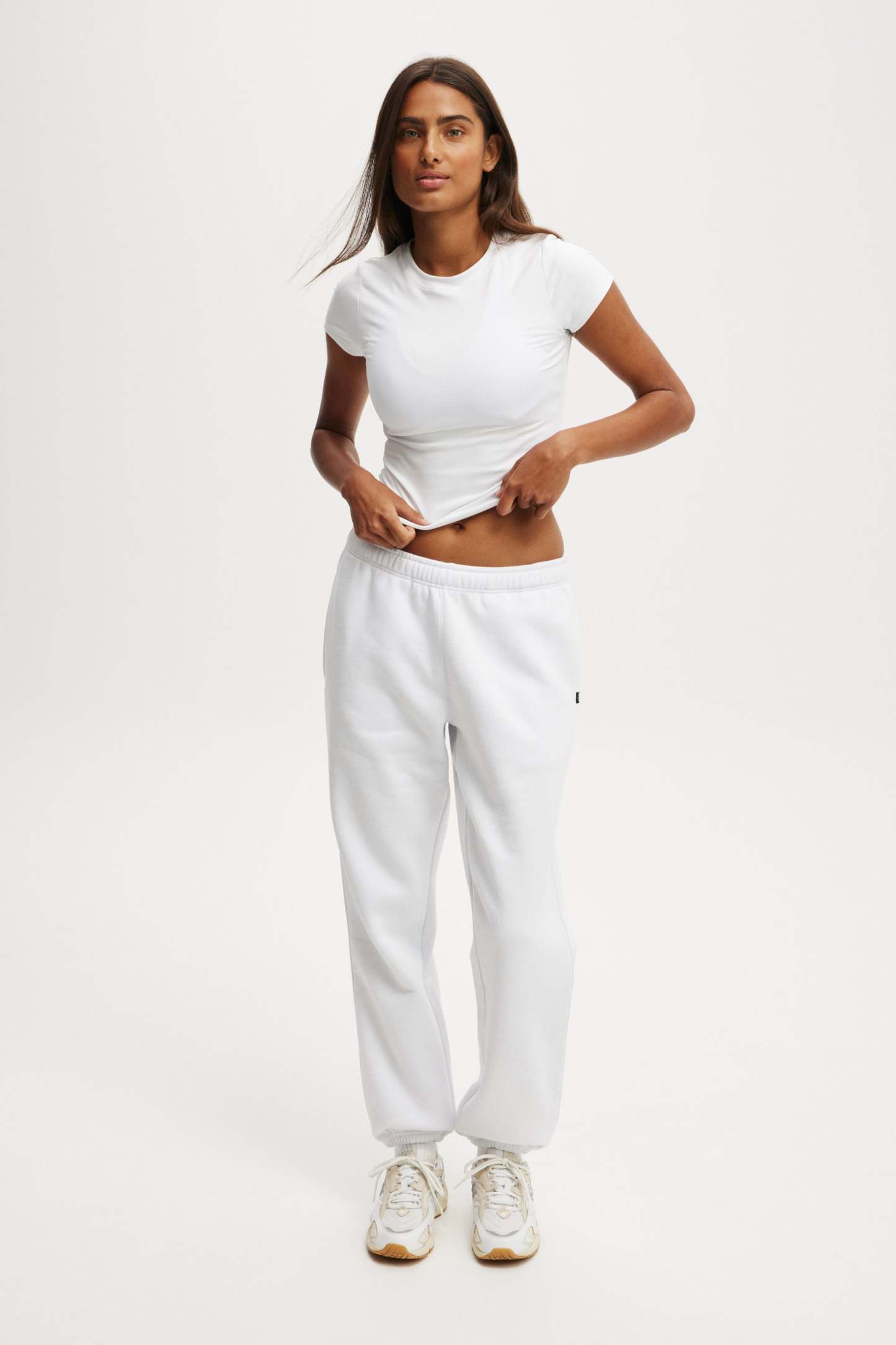 Ultra Soft Fitted Tshirt, WHITE - example image 4