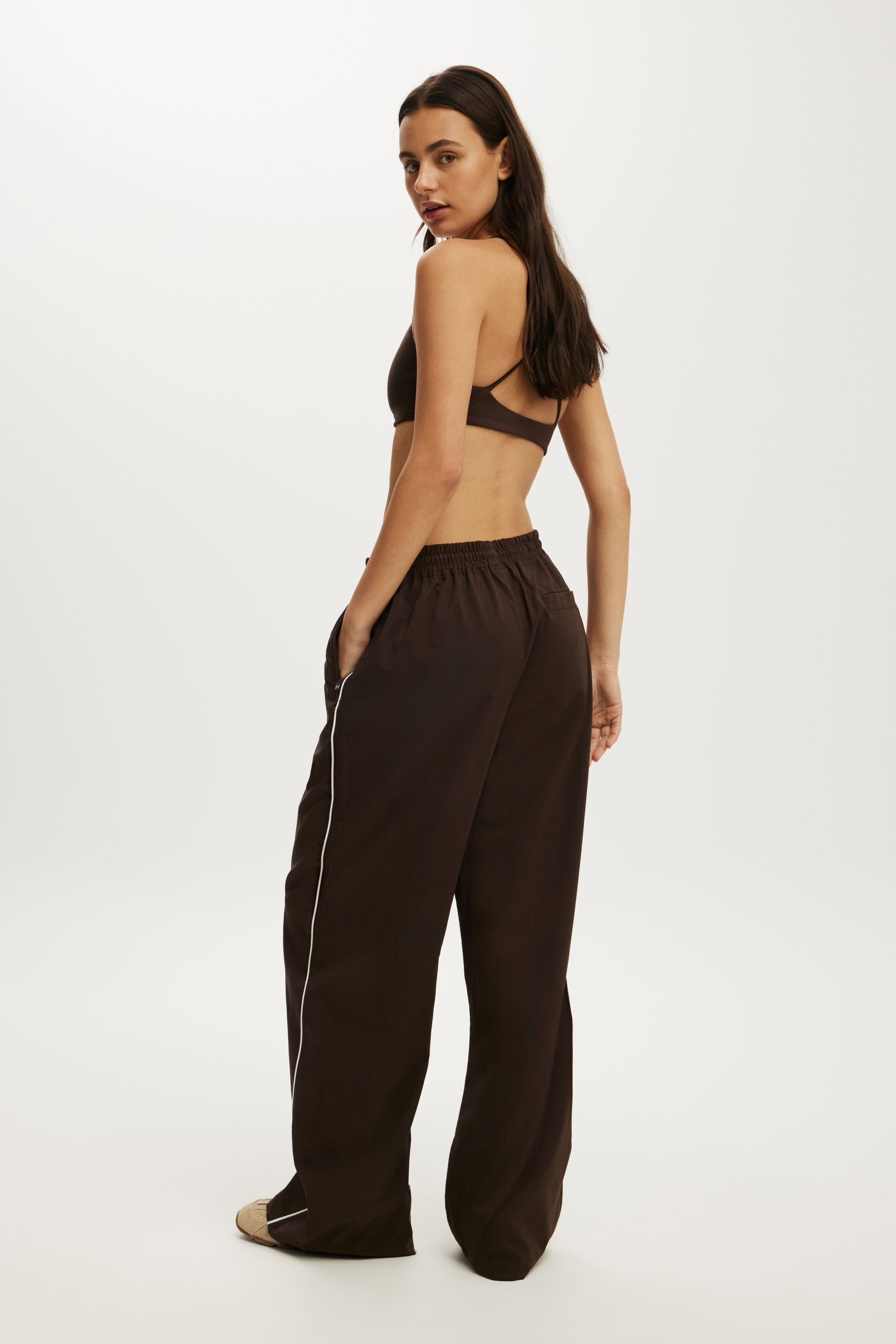 Baggy Woven Sweatpant, FRENCH ROAST - example image 3