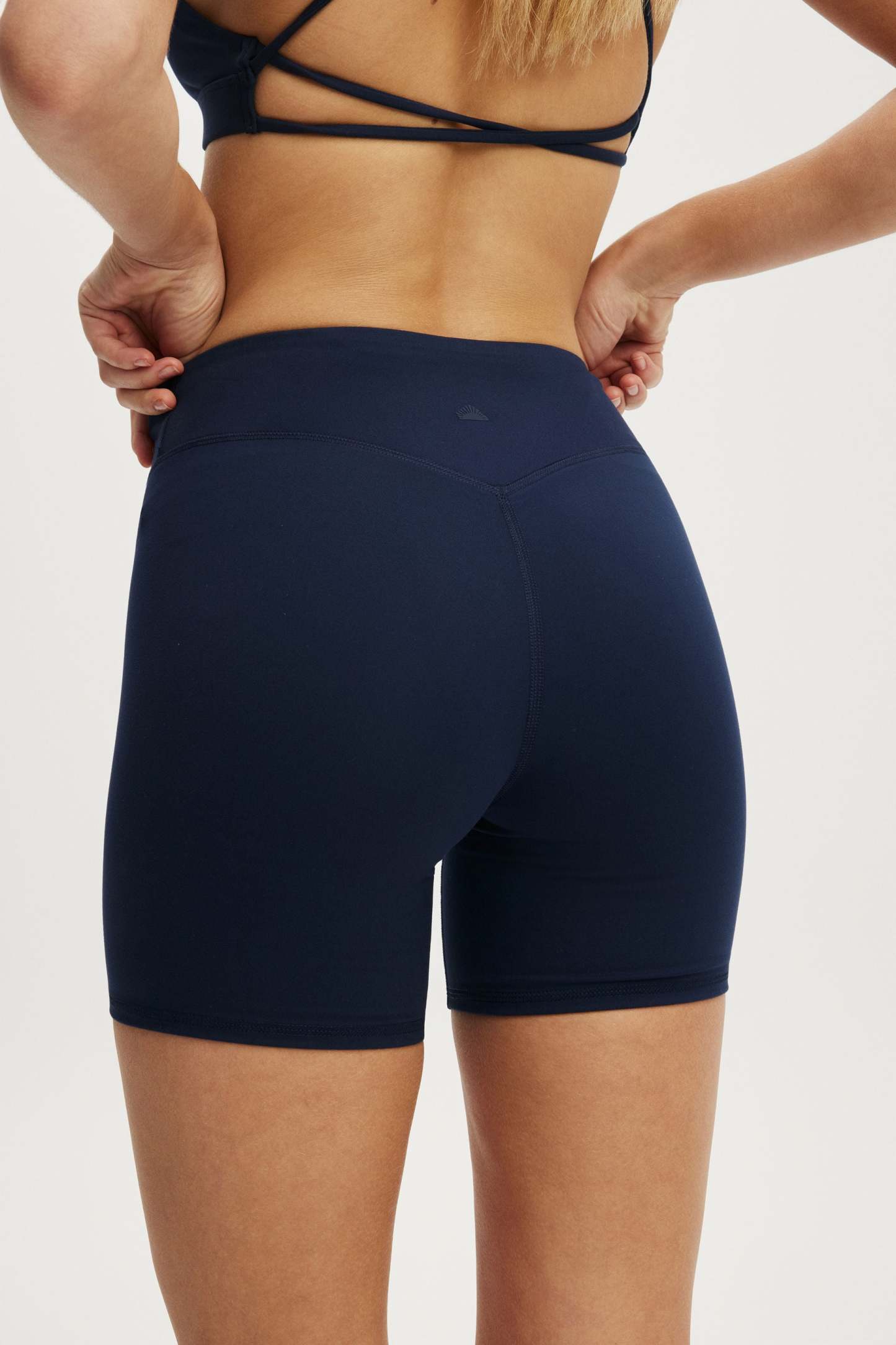 Ultra Soft Contour Bike Short, PREP SPORT NAVY - example image 5