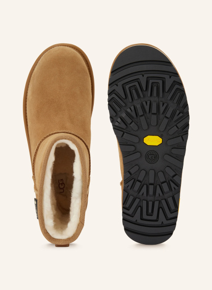 UGG Boots – COGNAC
