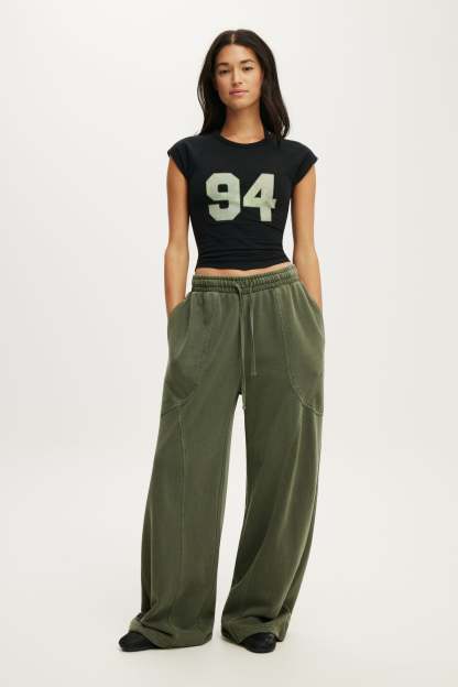 Active Fleece Utility Sweatpant, WASHED CUTEILITY GREEN - example image 1