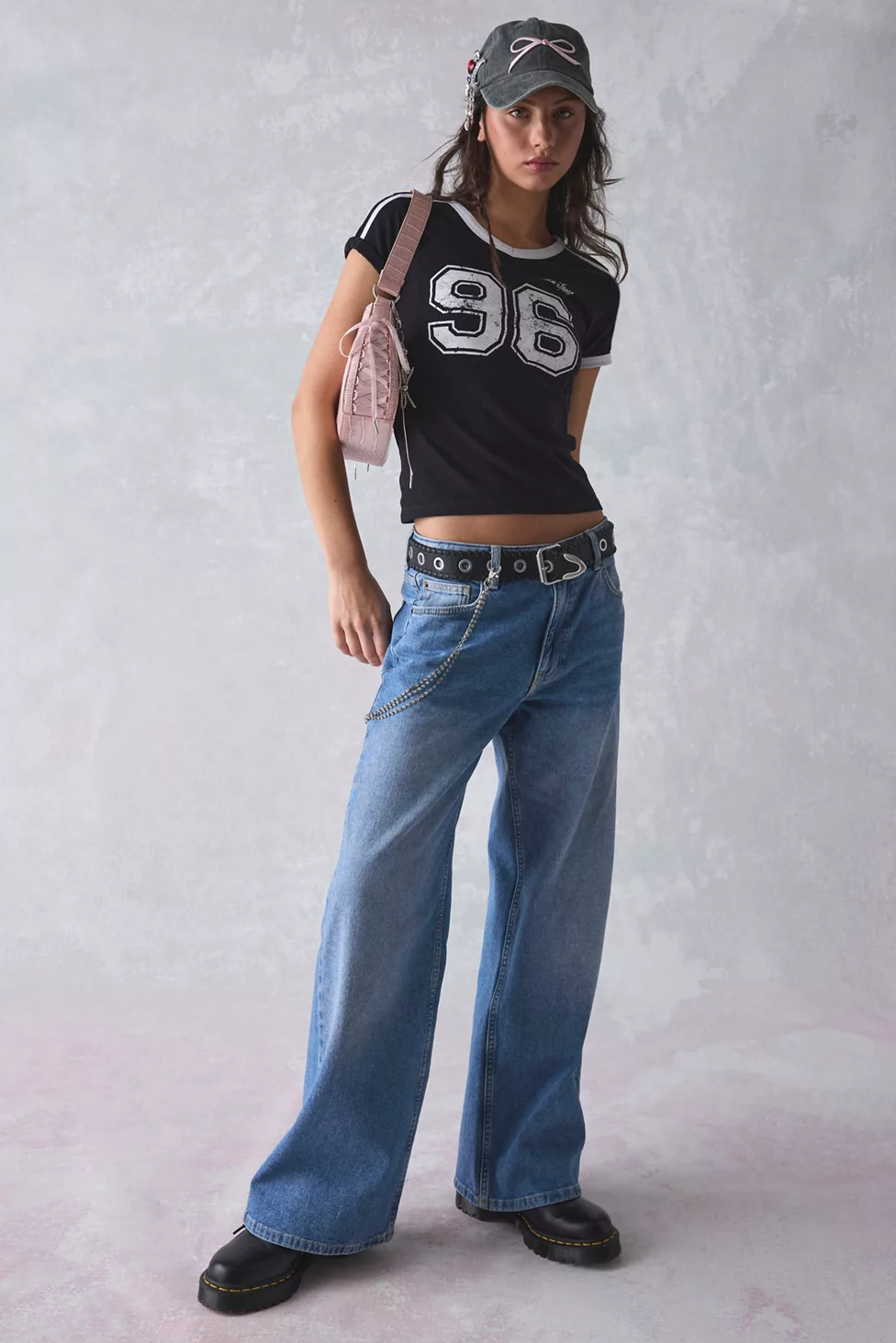 BDG Ozzy Loose Jeans - Vintage Denim Medium