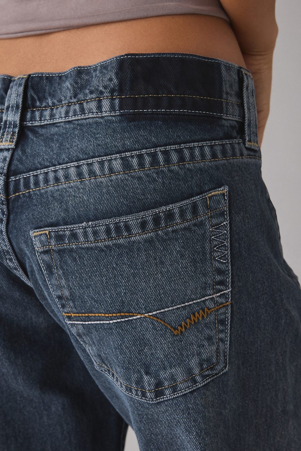 BDG Kayla Wash Effect Low-Rise Jeans - Dark Blue