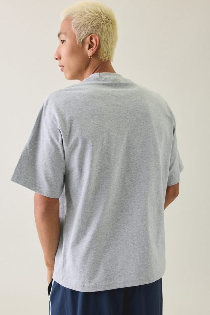 Shaka Wear 7.5oz Heavyweight Cropped Tee - Grey