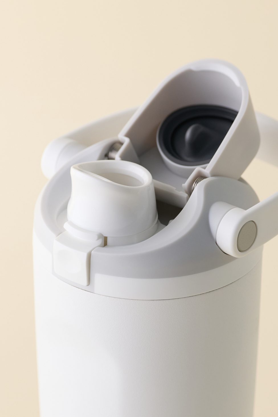 Owala FreeSip® Sway 30 oz Water Bottle - Shy Marshmallow