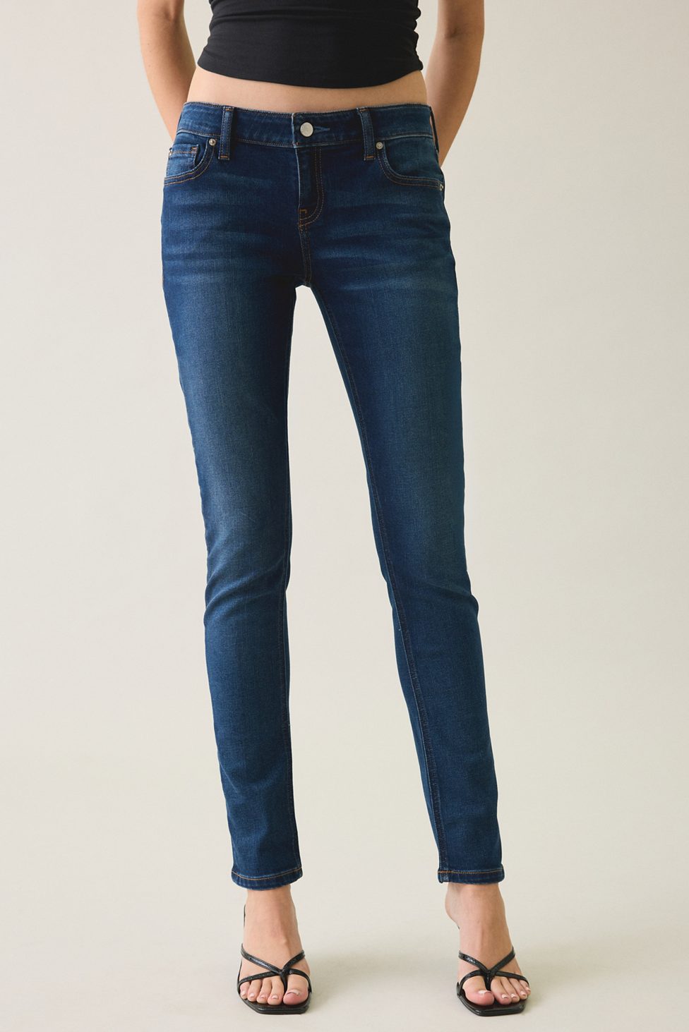 BDG Skylar Low-Rise Skinny Jeans - Vintage Denim Dark
