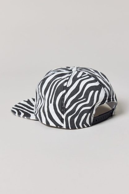 Creative Director Zebra Pattern Golfer Hat - Zebra
