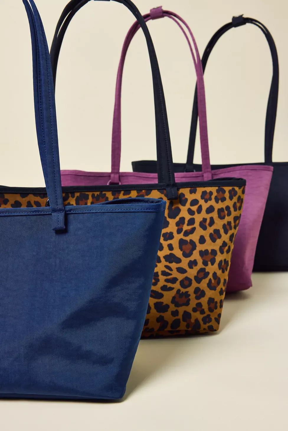 BAGGU Medium Nylon Reverse Tote Bag - Navy Mix