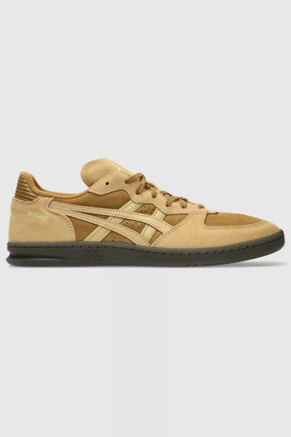 ASICS Skyhand OG Suede Sportstyle Sneakers - Walnut/Camel Beige