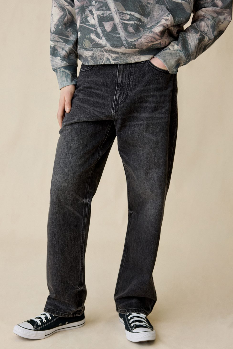 BDG Relaxed Straight Premium Selvedge Jeans - Black