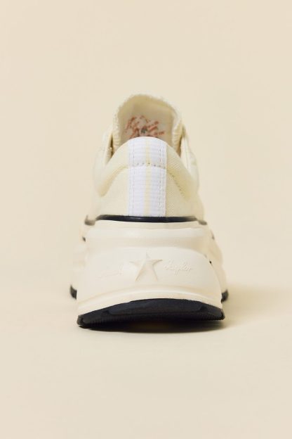 Converse Run Star Crush Platform Sneakers - Egret/Egret/Black