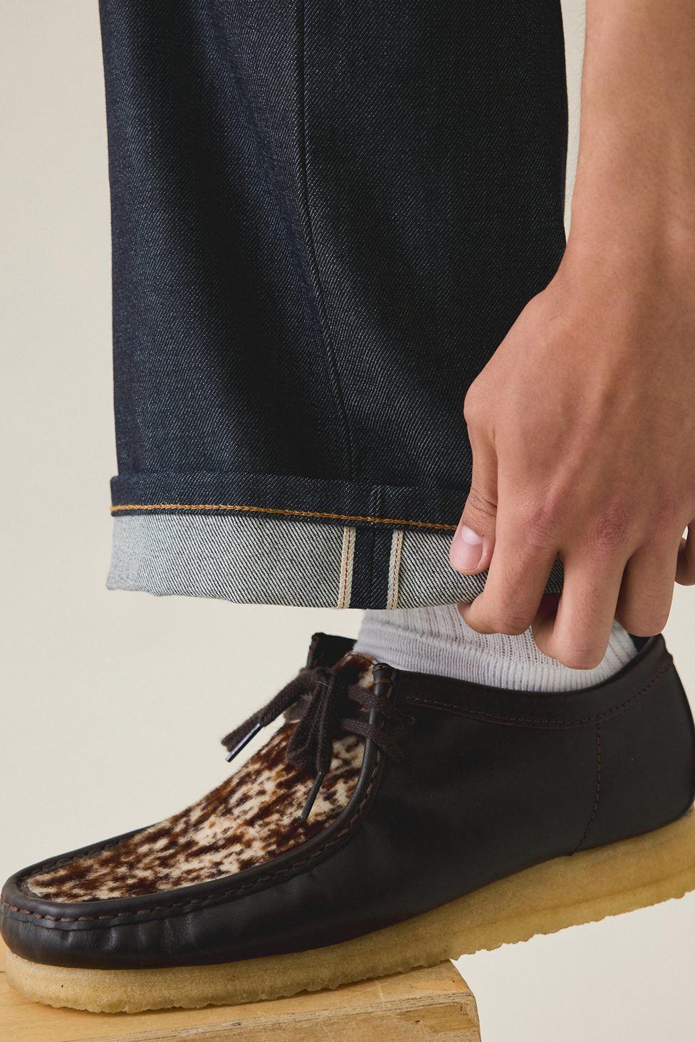 BDG Slacker Premium Selvedge Relaxed Flare Jeans - Vintage Denim Dark