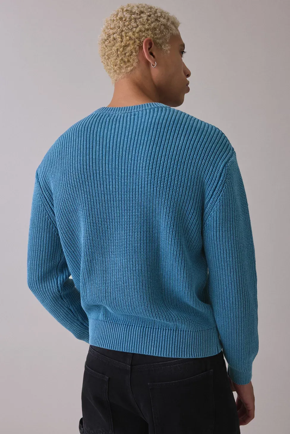 UO Acid Wash Crew Neck Sweater - Blue