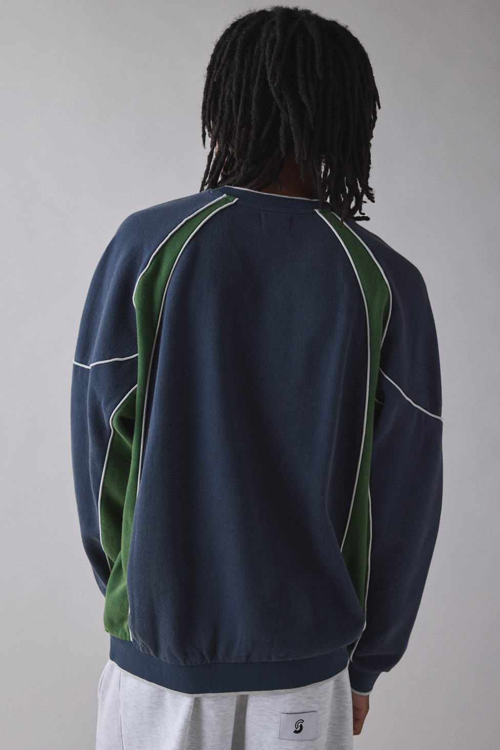 iets frans… Sporty Paneled Crew Neck Sweatshirt - Navy