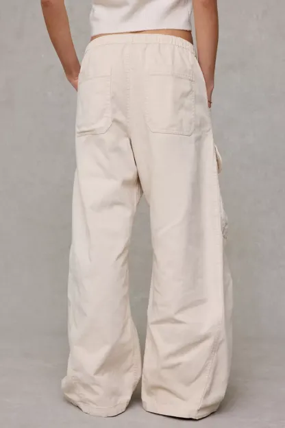 BDG Station Cocoon Baggy Barrel Leg Cargo Jeans - Cream