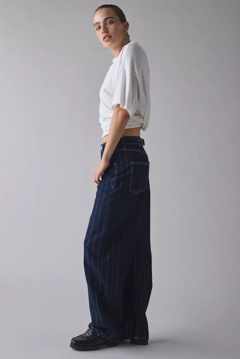 BDG Logan Printed Buckle Baggy Barrel Jeans - Tinted Pinstripe
