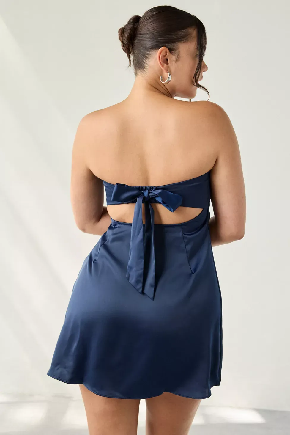 UO Mira Strapless Tie-Back Bow Satin Slip Mini Dress - Navy