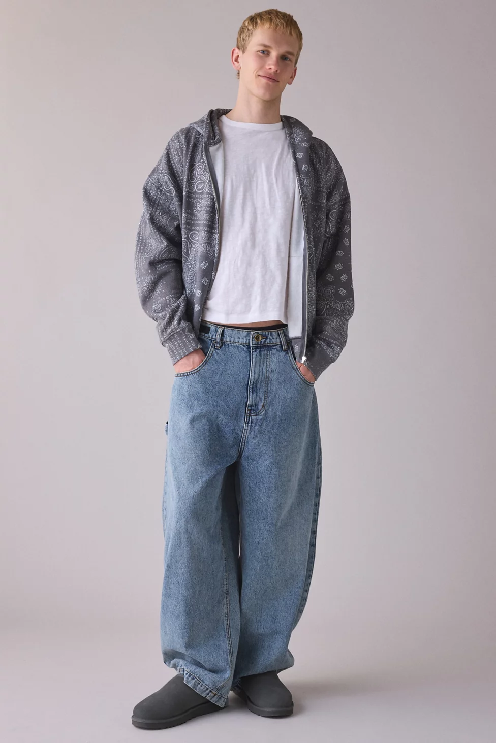 BDG Cocoon Fit Utility Jeans - Crispy