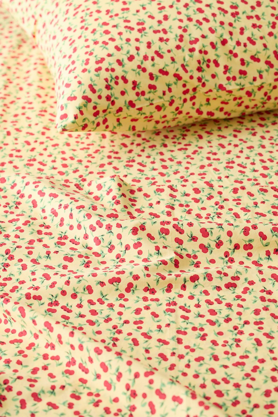 Cherry Land Patterned Sheet Set - Cherry Land