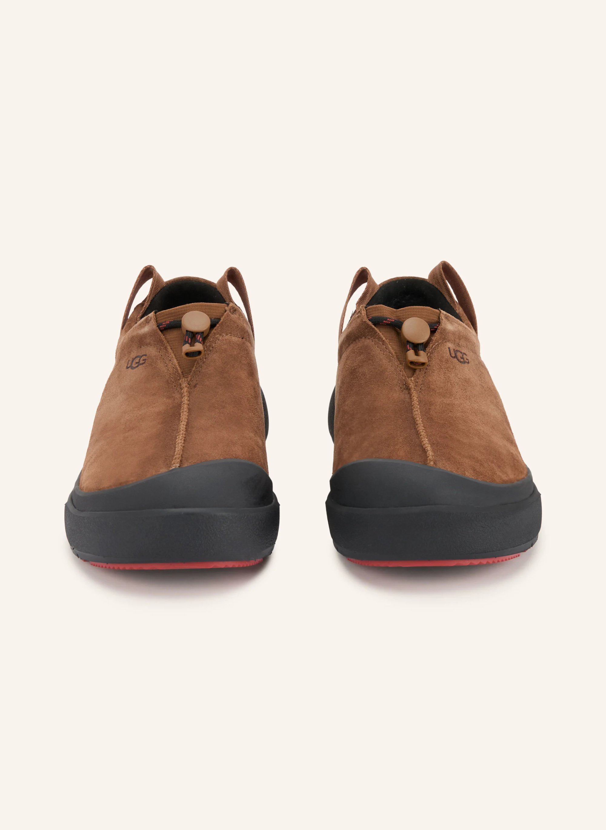 UGG Slipper TASMAN OUTPOST – COGNAC / SCHWARZ