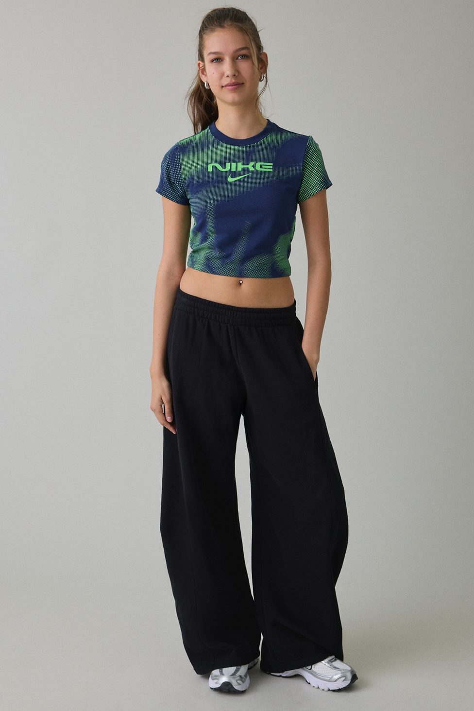 Nike Sportswear Chill Knit Graphic Crop Tee - Midnight Navy