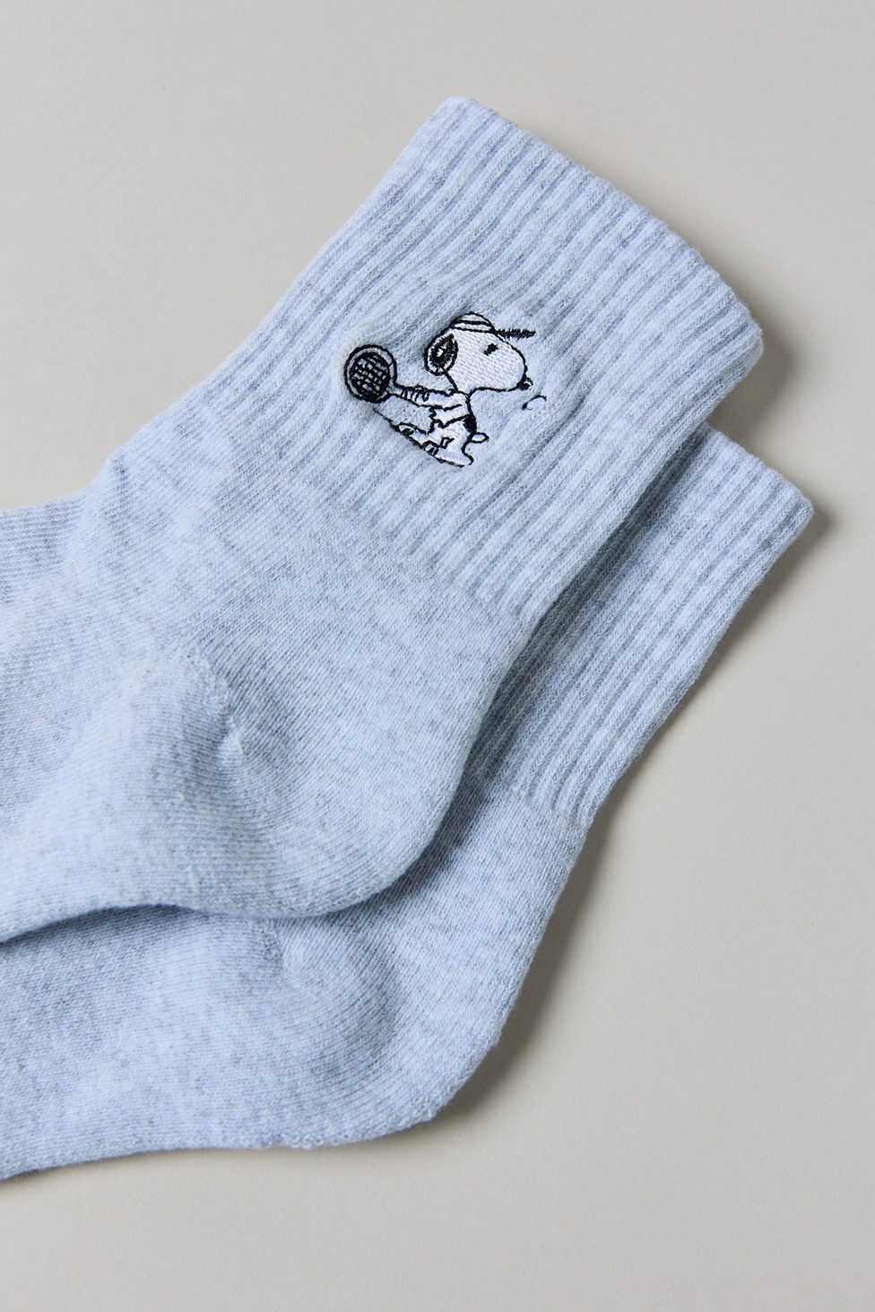 Peanuts Snoopy Icon Quarter Crew Socks - Grey