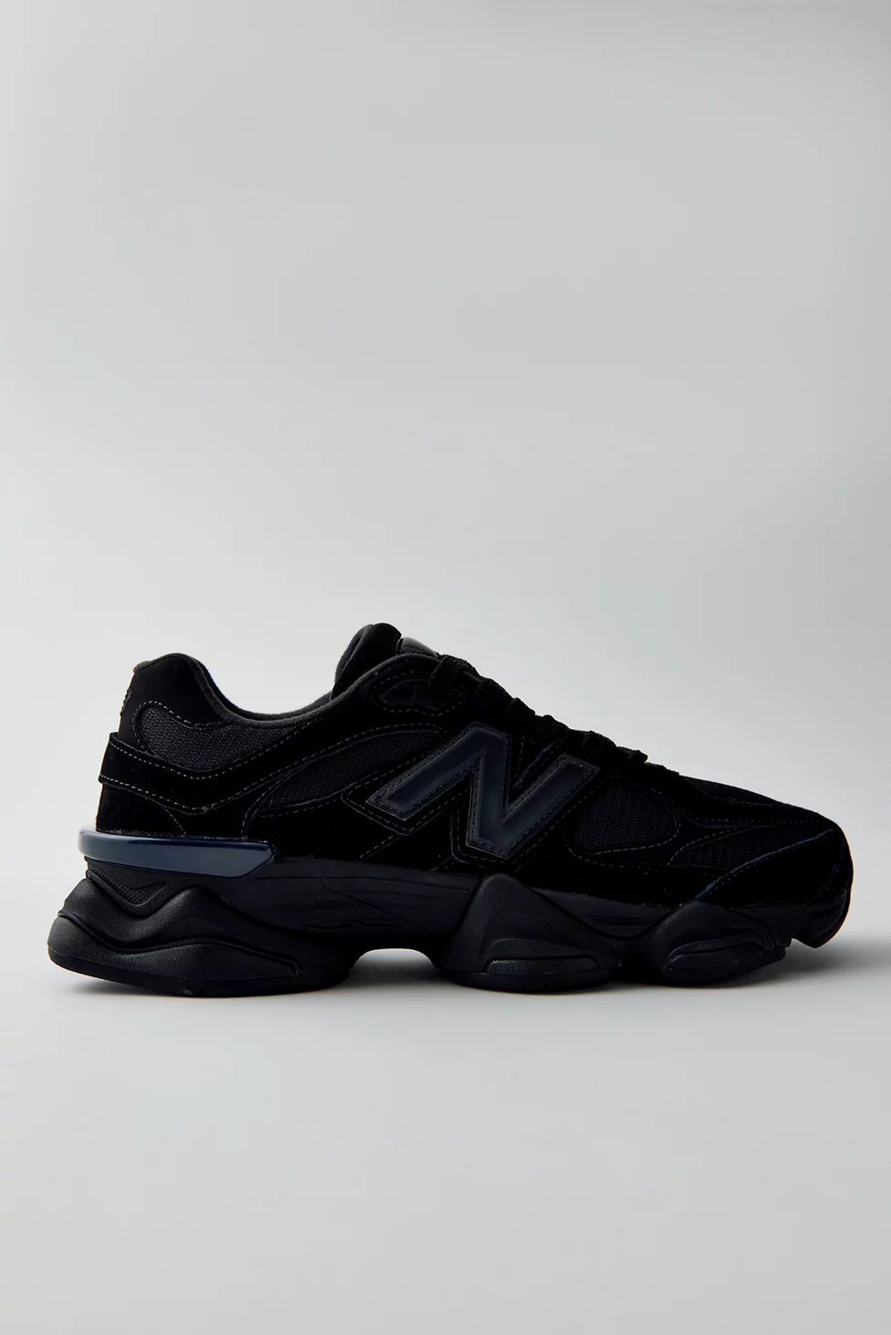 New Balance 9060 Sneakers - Black/Phantom