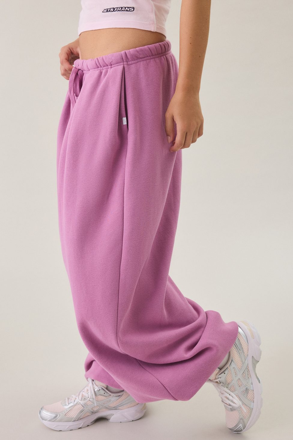 Out From Under Slow Motion Baggy Balloon Sweatpants - Mauve