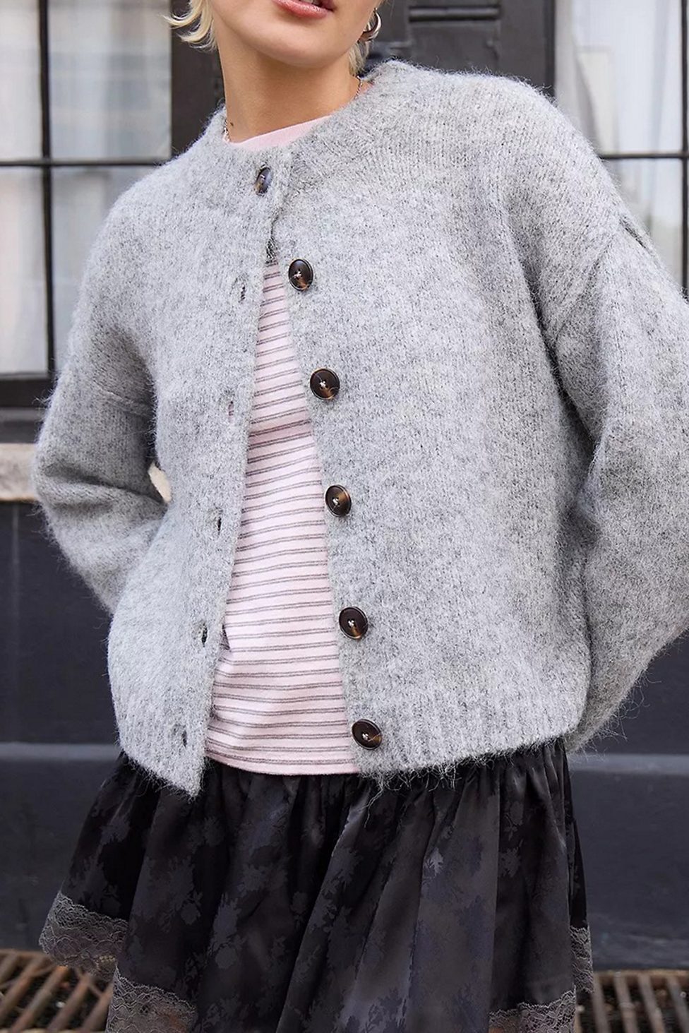 UO Hudson Fuzzy Cardigan - Grey