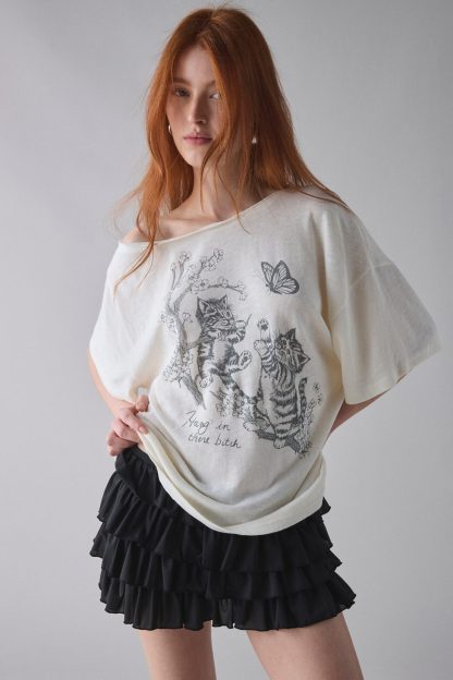 Kimchi Blue Courtney Cat Graphic Off-The-Shoulder Oversized Tee - Cream