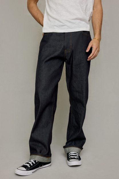 BDG Relaxed Straight Fit Premium Selvedge Jeans - Vintage Denim Dark