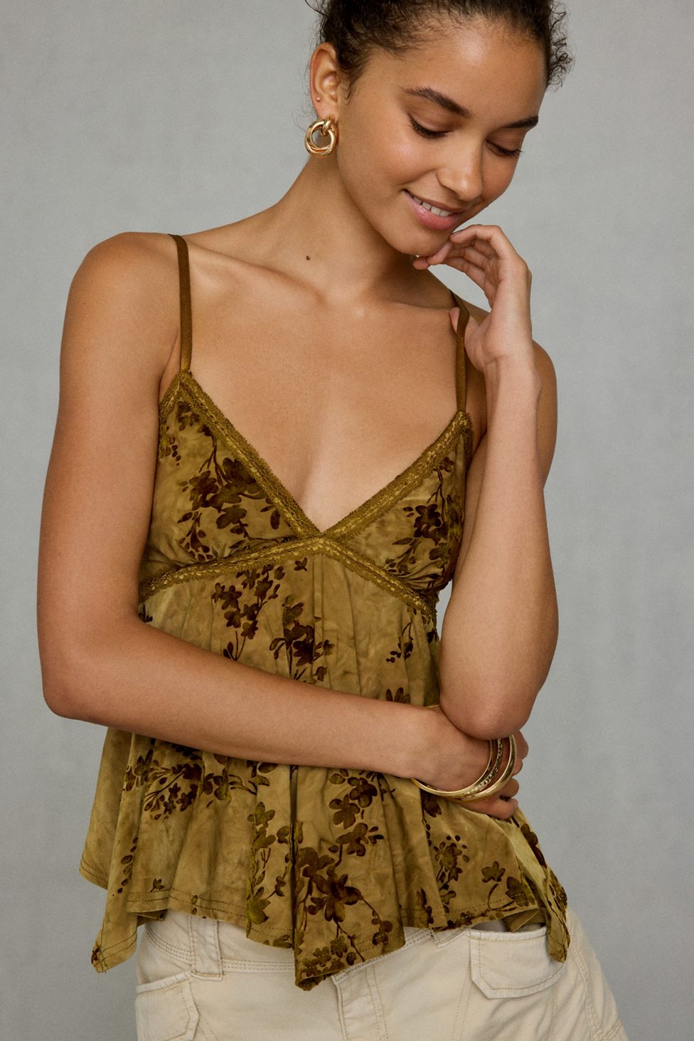 Kimchi Blue Celia Floral Burnout Lace Trim Babydoll Cami - Olive