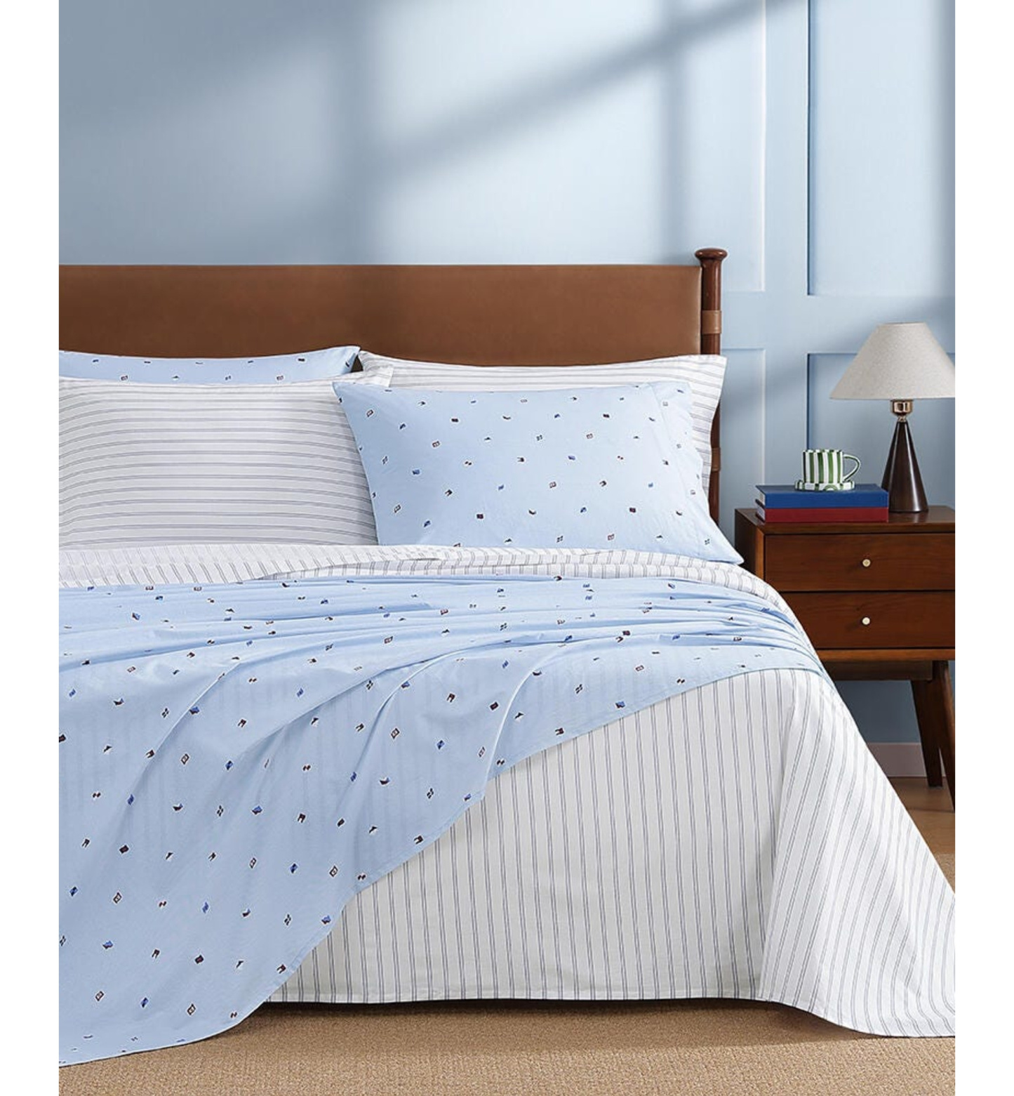 Tommy Hilfiger Printed 200-Thread Count Cotton Percale Sheet Set - Nautical Flag Blue