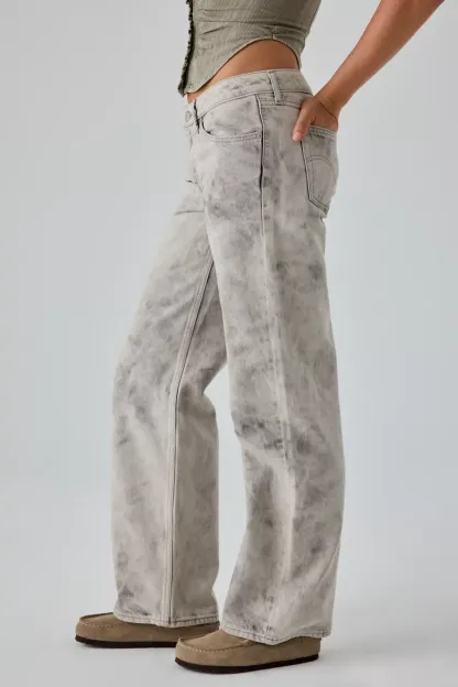 Levi’s® Low Loose Jeans - Soft Smoke LB