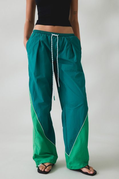BDG Finish Line Low-Rise Baggy Track Pants - Dark Green