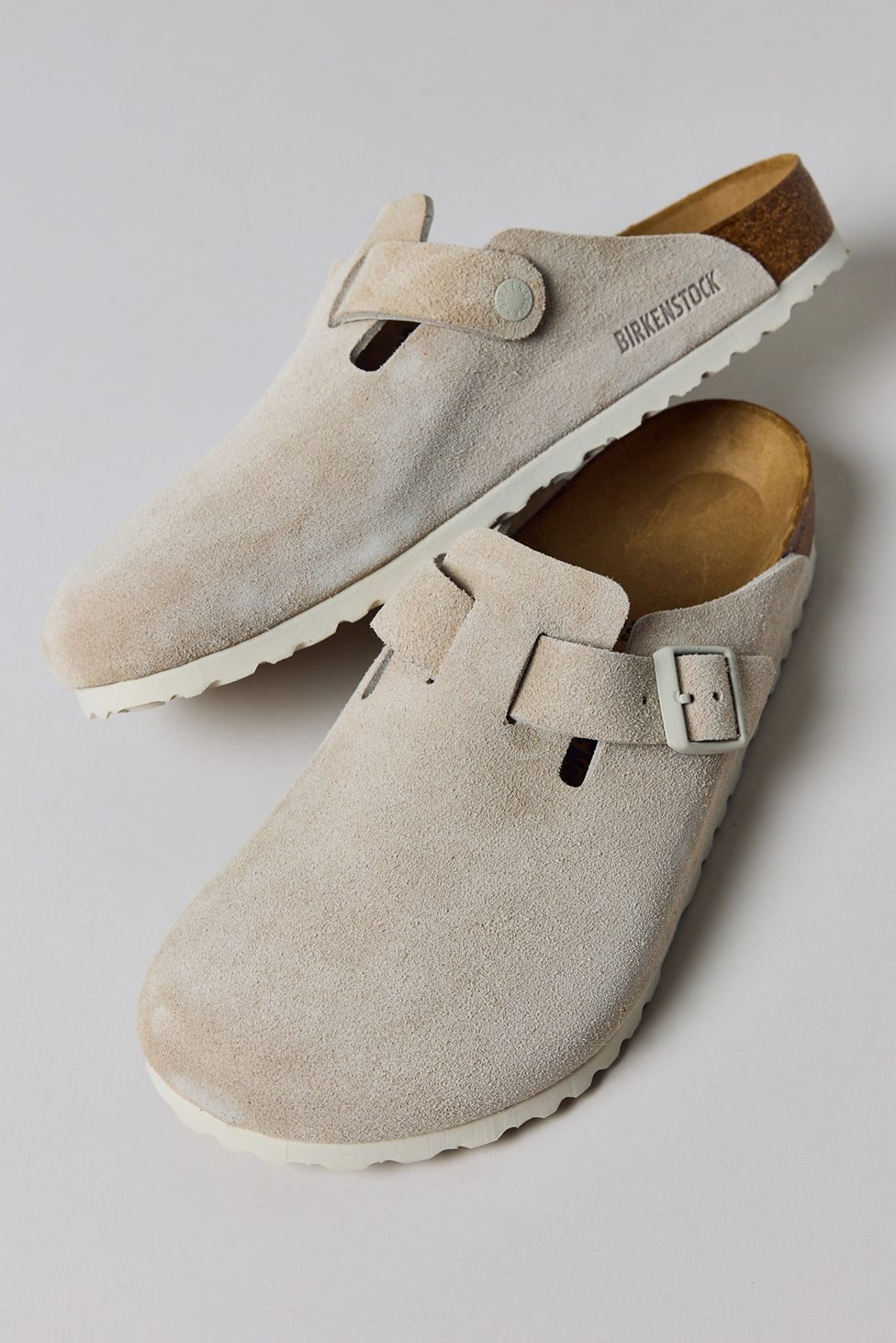 Birkenstock Men's Boston Suede Clogs - Oyster