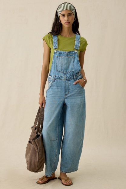 BDG Rih Extreme Barrel-Leg Overalls - Vintage Denim Light