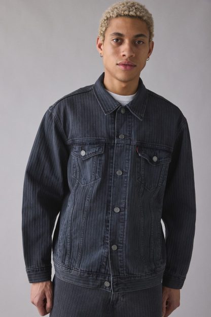 Levi’s® Relaxed Fit Denim Trucker Jacket - Onyx Badge