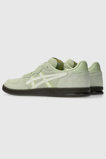 ASICS Skyhand OG Suede Sportstyle Sneakers - Dried Herb/Ivory