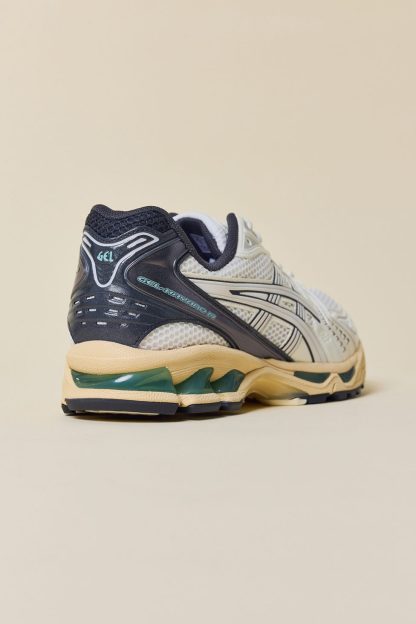 ASICS GEL-Kayano 14 Sneakers - Cream/Obsidian Grey