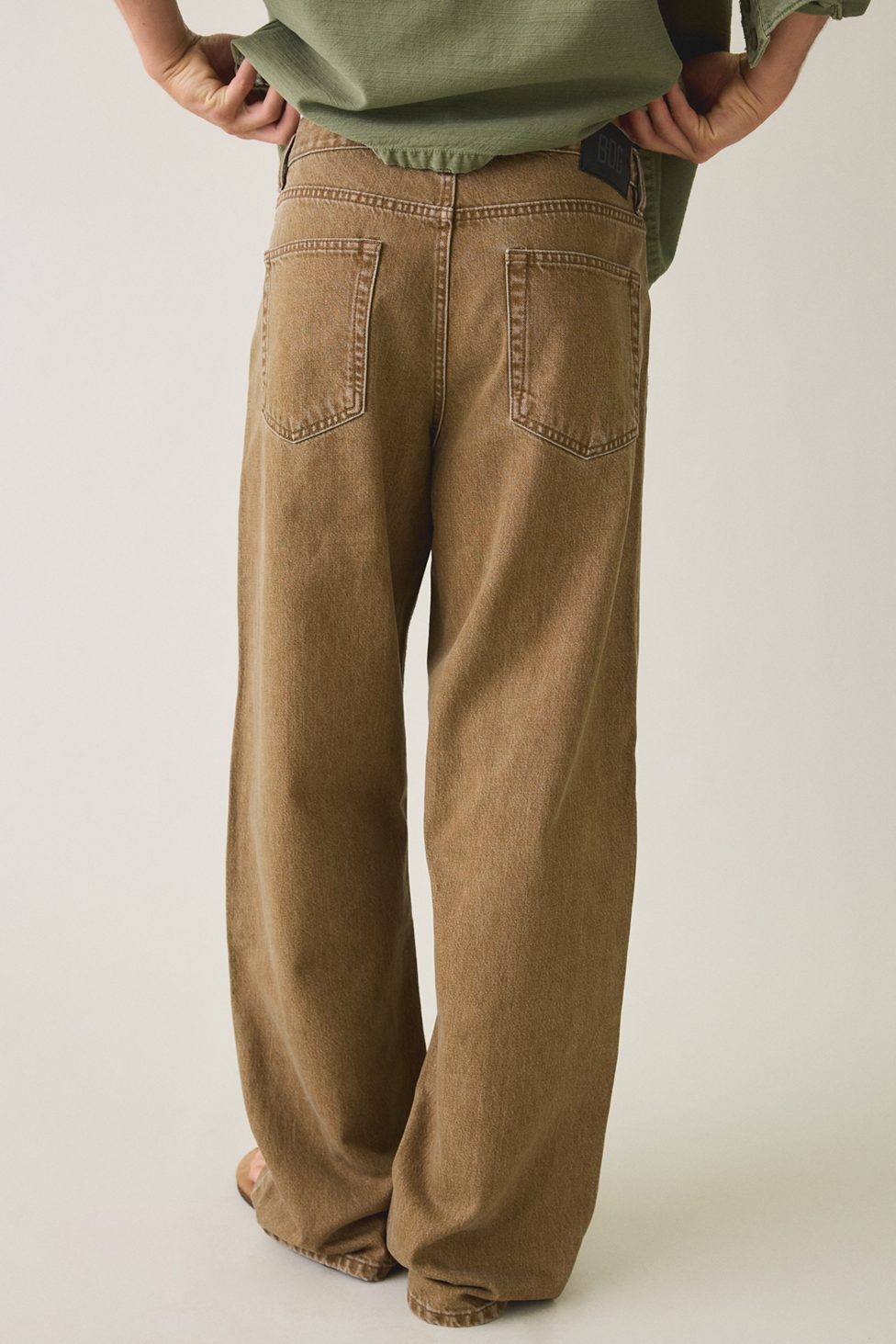 BDG Nitro Baggy Fit Jeans - Brian's Brown