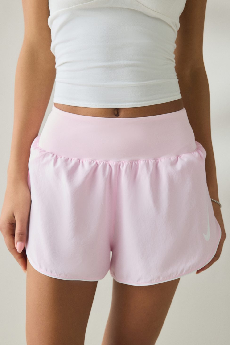 Nike Dri-FIT Tempo Flow Swoosh Mid-Rise Shorts - Pink Foam/Reflective Silver