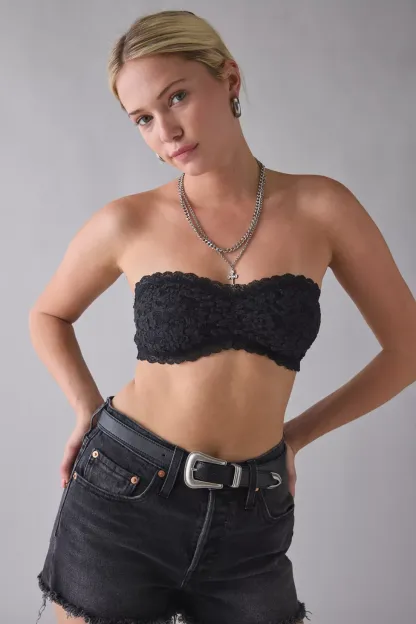 Out From Under Veronica Lace Pinch-Front Bandeau Bralette - Black