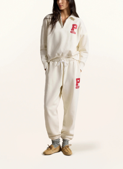POLO RALPH LAUREN Sweatpants – CREME / DUNKELROT