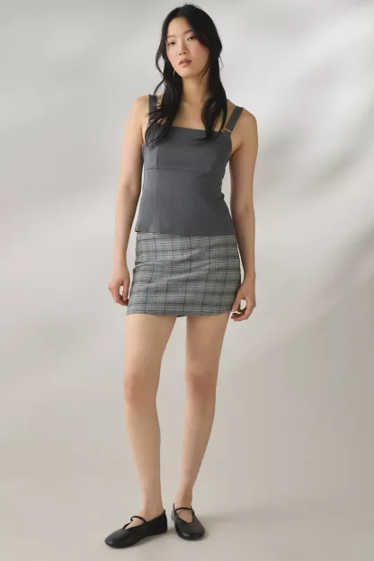 UO Cher Mid-Rise Mini Skort - Navy Grey Plaid