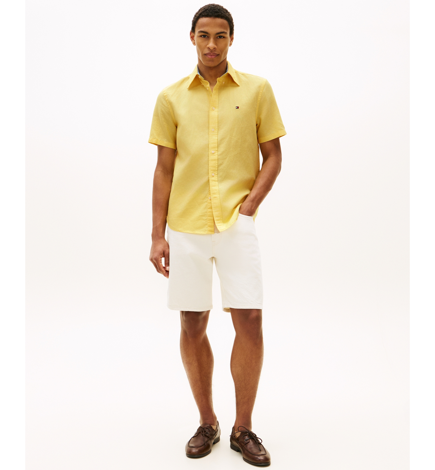 Tommy Hilfiger Men's Short-Sleeve Pigment-Dyed 100% Linen Shirt - Citronella
