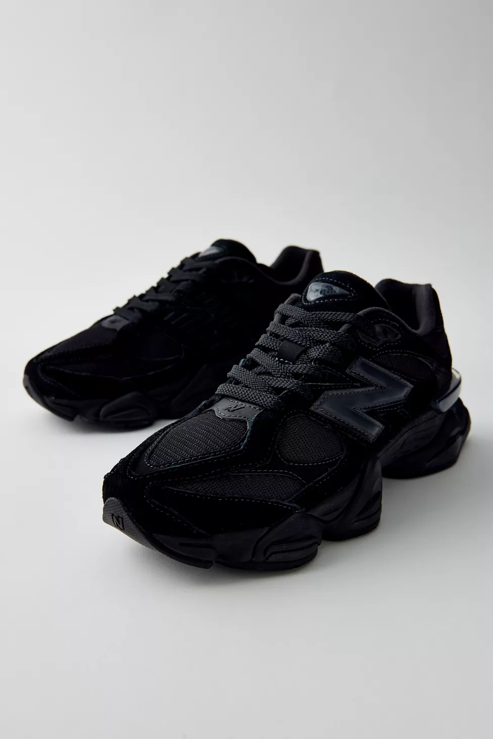 New Balance 9060 Sneakers - Black/Phantom