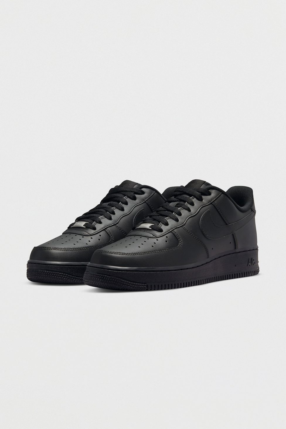 Nike Men's Air Force 1 '07 Sneakers - Black/Black
